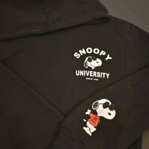 Snoopy Long Sleeve Majored in Cool Black Hoodie Unisex Size Medium